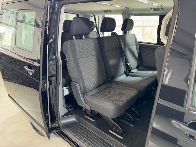 VOLKSWAGEN Caravelle usata, con Park Distance Control
