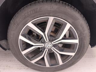 VOLKSWAGEN Passat Variant usata, con Servosterzo