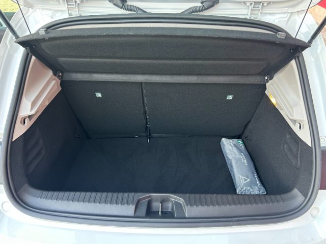 RENAULT Clio usata, con Climatizzatore