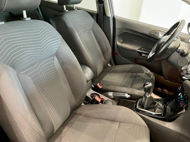 FORD Fiesta usata, con Climatizzatore