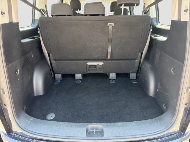 HYUNDAI Staria usata 14