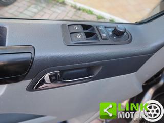 VOLKSWAGEN Caravelle usata 13