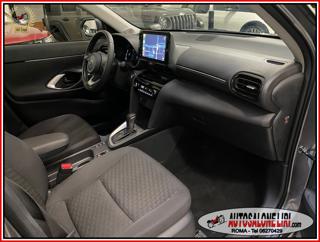 TOYOTA Yaris Cross usata, con Autoradio