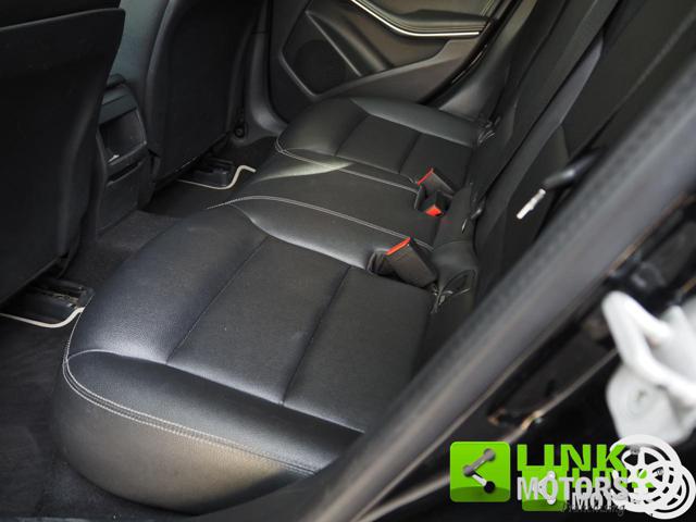 MERCEDES-BENZ GLA 200 usata 40
