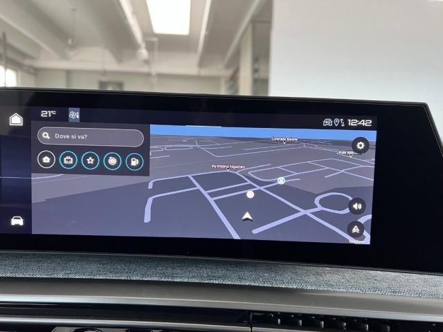 PEUGEOT 5008 usata, con Telecamera per parcheggio assistito