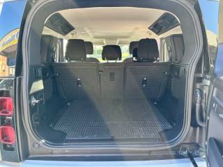 LAND ROVER Defender usata, con Boardcomputer
