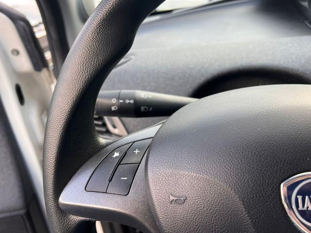 LANCIA Ypsilon usata, con ESP