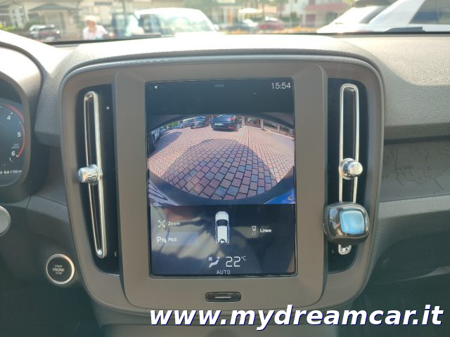 VOLVO XC40 usata, con Fari LED