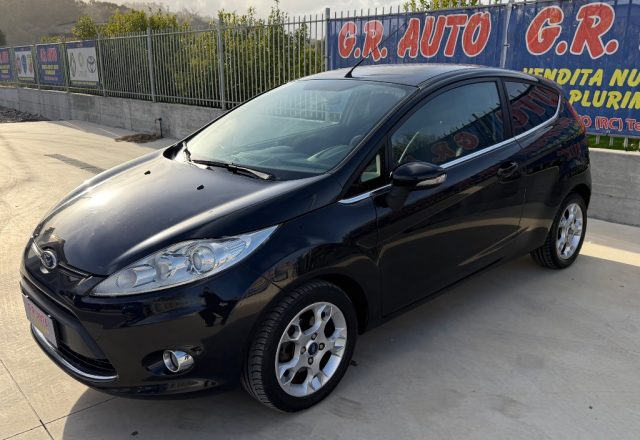 FORD Fiesta usata, con ABS