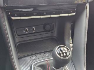MG ZS usata, con Autoradio digitale