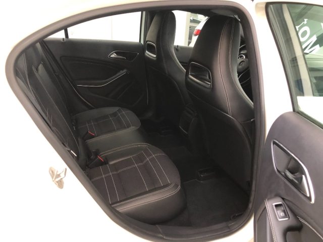 MERCEDES-BENZ A 160 usata, con Chiusura centralizzata