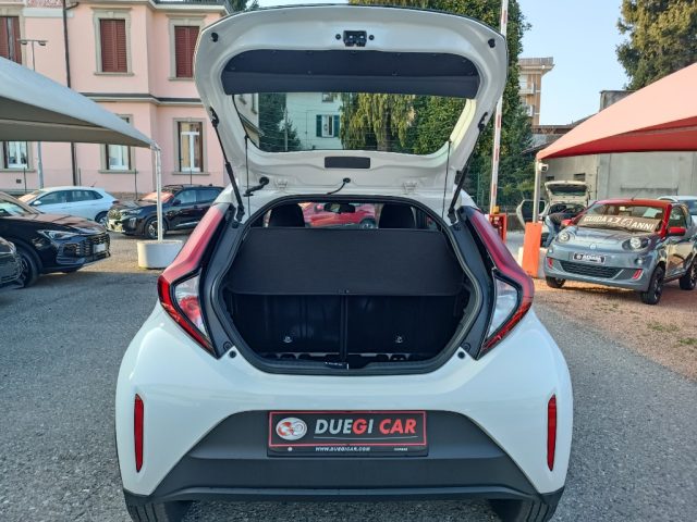 TOYOTA Aygo X usata, con Climatizzatore