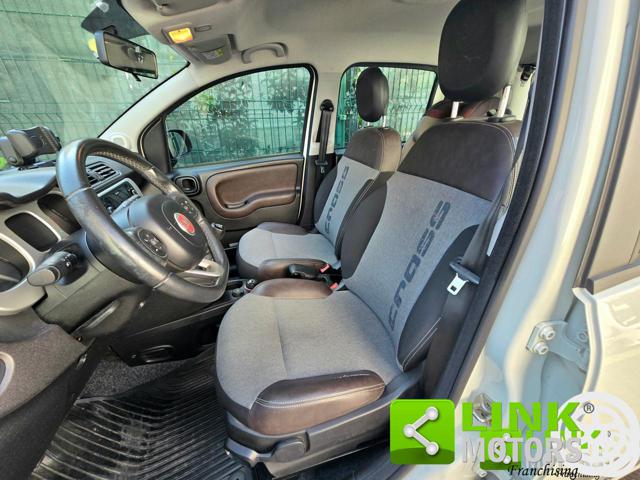 FIAT Panda Cross usata, con Controllo automatico clima