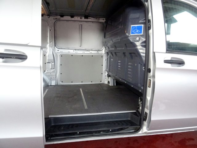 MERCEDES-BENZ Vito usata, con Fendinebbia