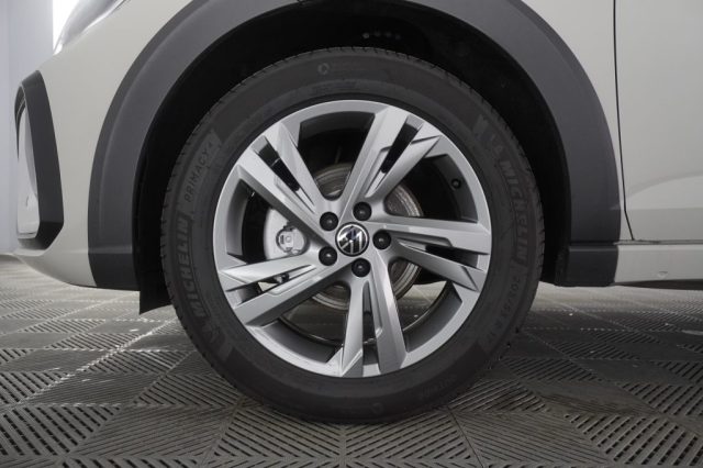 VOLKSWAGEN Taigo usata 15