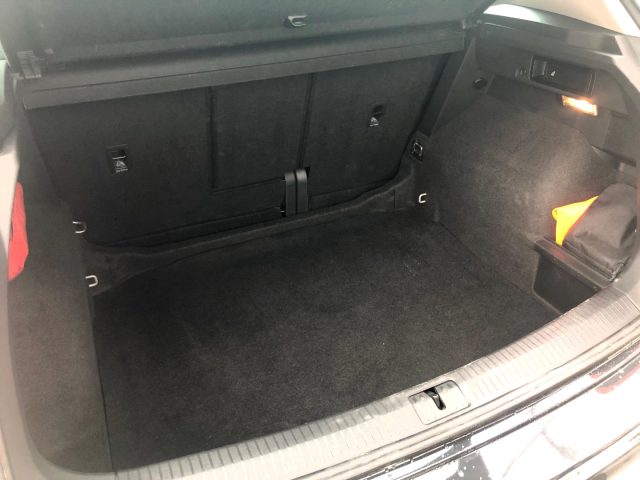 VOLKSWAGEN Tiguan usata, con Specchietti laterali elettrici