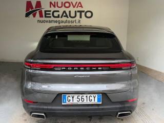 PORSCHE Cayenne usata, con Autoradio