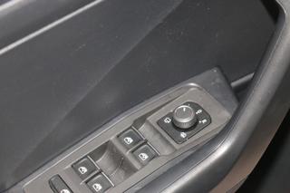 VOLKSWAGEN T-Roc usata, con Climatizzatore