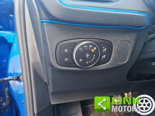 FORD Focus usata, con Sensori di parcheggio anteriori