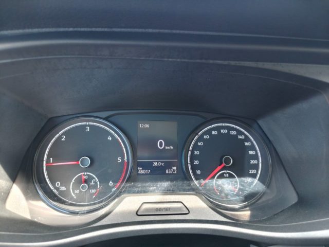 VOLKSWAGEN Transporter usata 19
