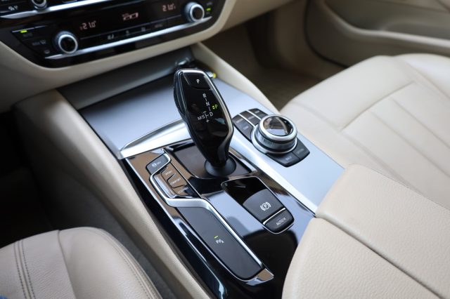 BMW 520 usata, con Luce d