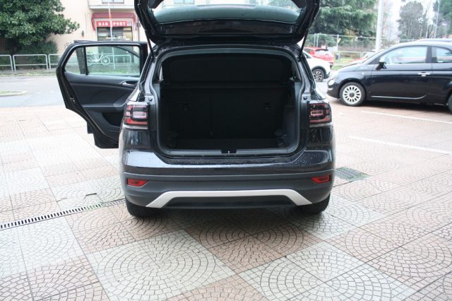 VOLKSWAGEN T-Cross usata, con Autoradio digitale