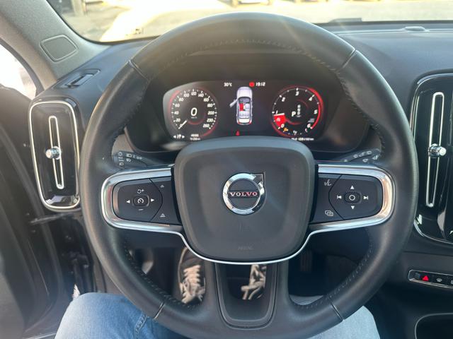 VOLVO XC40 usata, con Fendinebbia