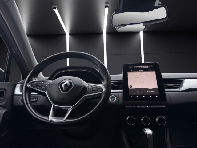 RENAULT Captur usata, con Volante in pelle