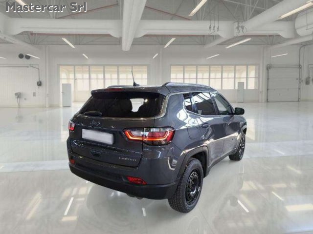 JEEP Compass usata, con Park Distance Control