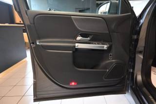 MERCEDES-BENZ GLB 180 usata 106