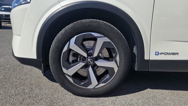 NISSAN Qashqai usata, con Climatizzatore