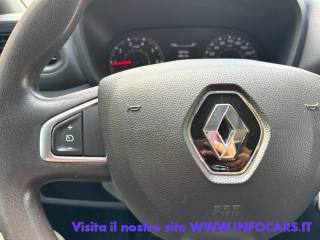 RENAULT Master usata, con USB