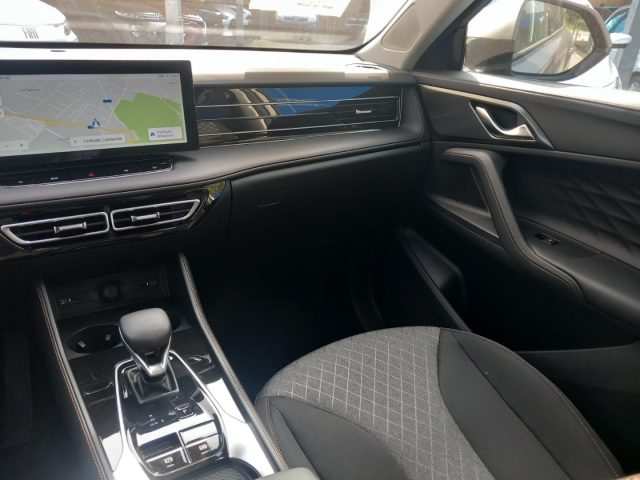 MG HS usata, con Specchietti laterali elettrici