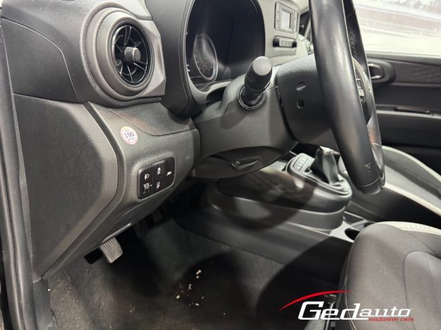 HYUNDAI i10 usata, con Climatizzatore