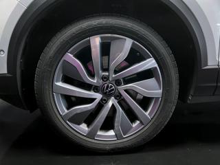 VOLKSWAGEN T-Roc usata, con Cerchi in lega