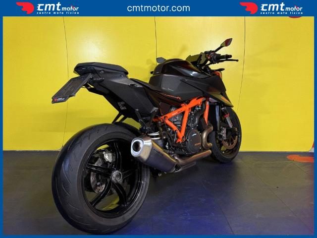 KTM 1290 Super Duke R usata 3