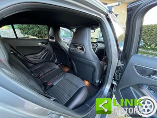 MERCEDES-BENZ GLA 220 usata, con Vetri oscurati