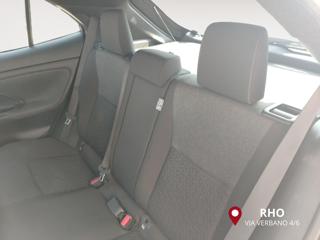 TOYOTA Yaris Cross usata, con Sedile posteriore sdoppiato