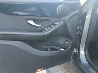MERCEDES-BENZ GLC 300 usata, con Park Distance Control