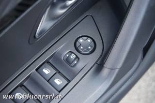 PEUGEOT 2008 usata, con Sensore di luce