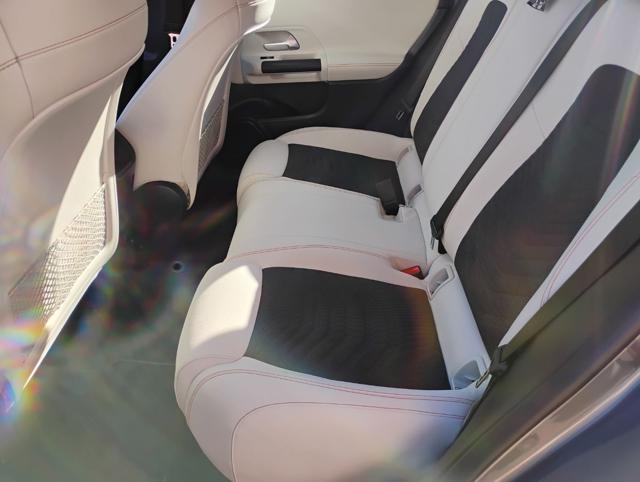 MERCEDES-BENZ B 180 usata, con Cronologia tagliandi