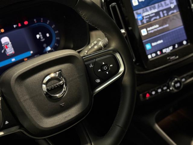 VOLVO XC40 usata, con Touch screen
