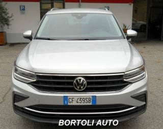 VOLKSWAGEN Tiguan usata, con Volante multifunzione