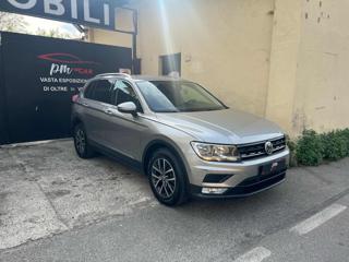 VOLKSWAGEN Tiguan usata, con Airbag laterali