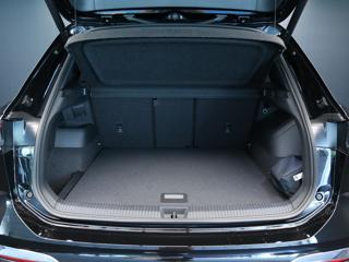 VOLKSWAGEN Tiguan usata, con Autoradio