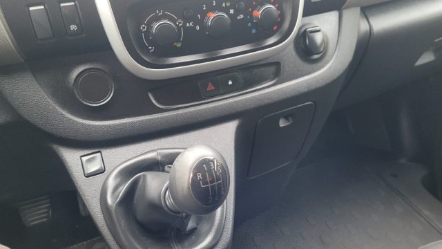 RENAULT Trafic usata, con USB