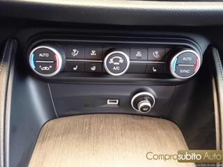 ALFA ROMEO Stelvio usata 27