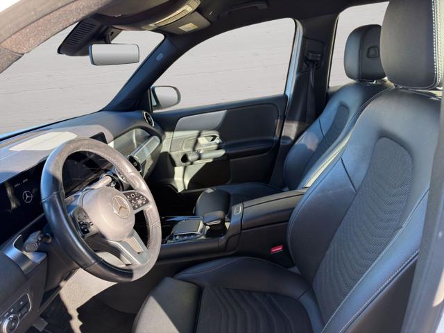 MERCEDES-BENZ GLB 200 usata, con Climatizzatore