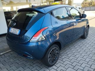 LANCIA Ypsilon usata, con Autoradio