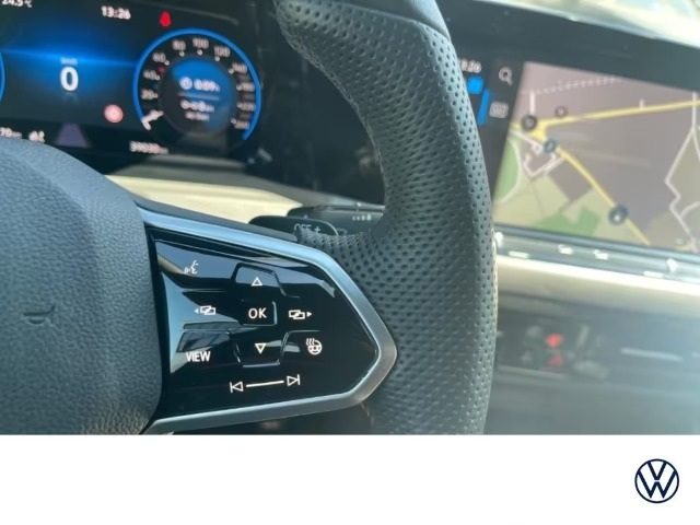 VOLKSWAGEN Golf usata, con Controllo automatico clima